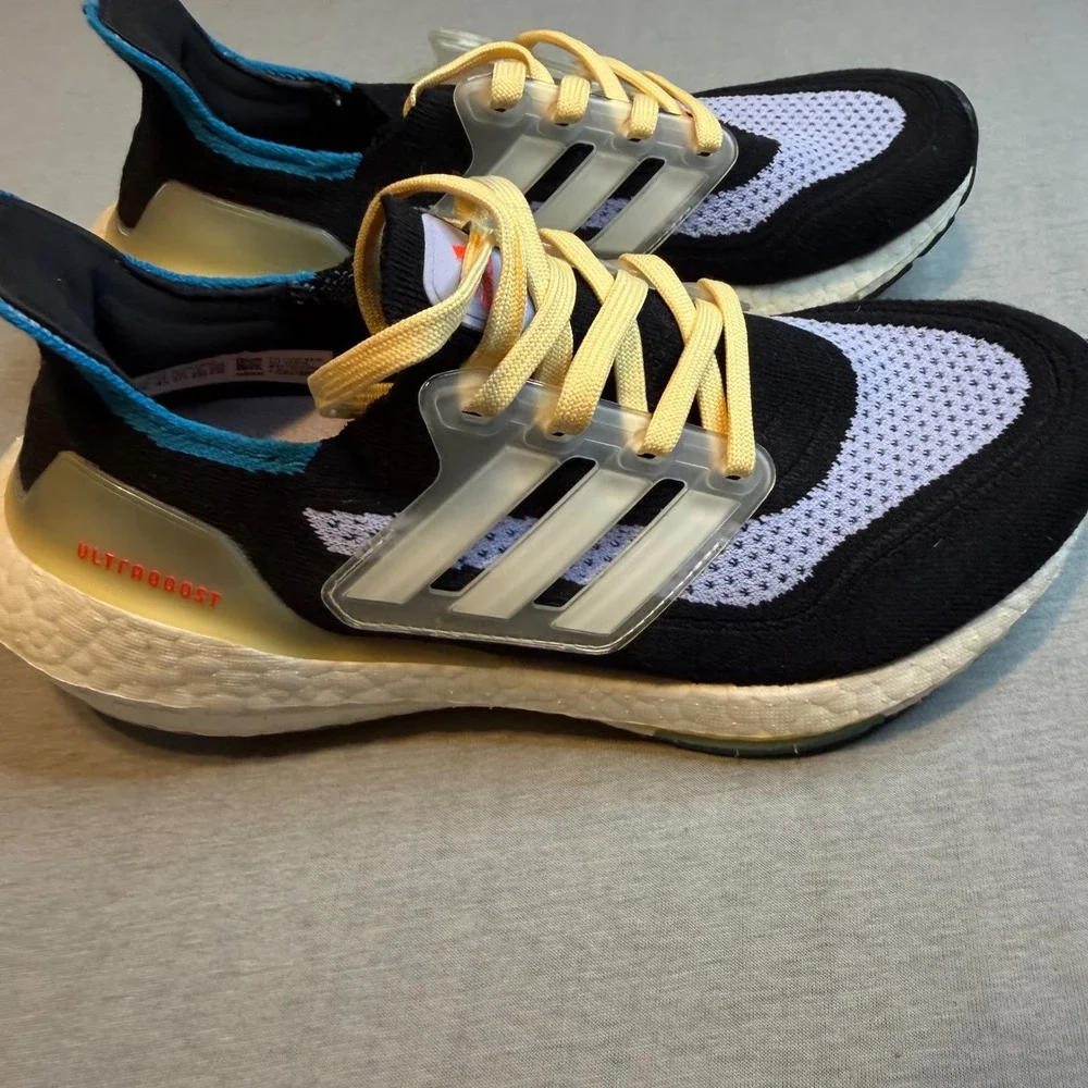 Adidas Ultraboost‎ 21 Core Black Halo Blue Yellow S23836 Womens Size 6 Sneaker